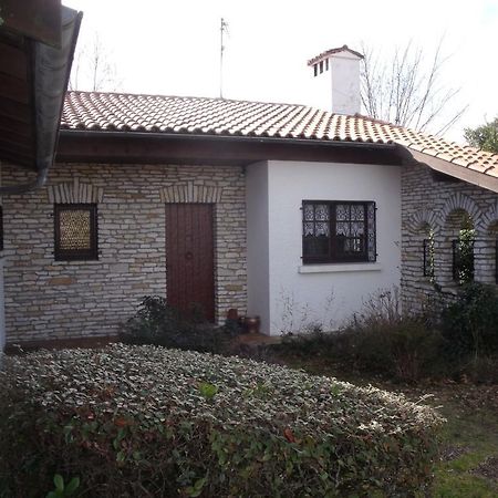 Vila Capriga Ares Exteriér fotografie